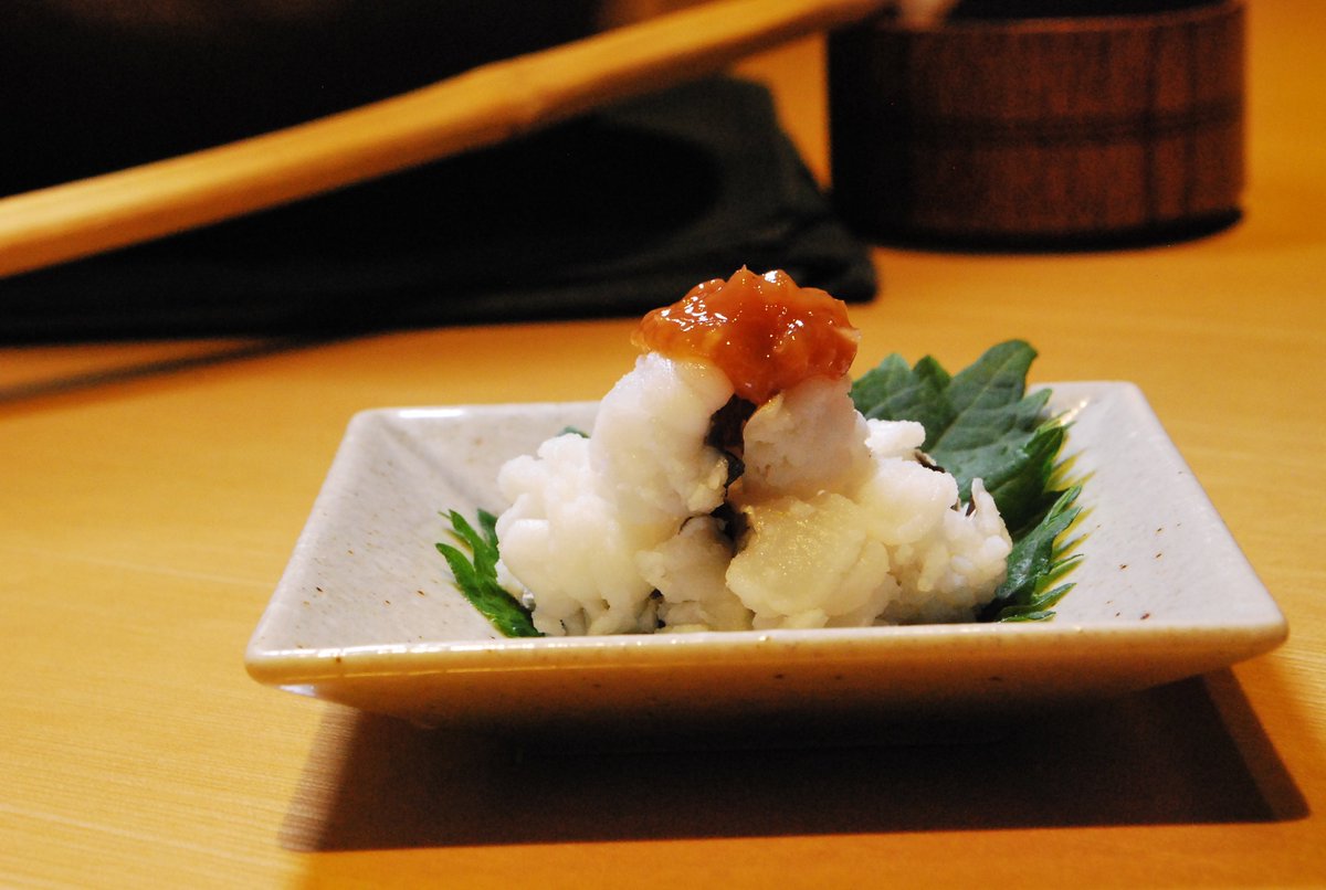 この週末は麻布十番祭もあり、麻布六本木広尾恵比寿あたりは盛り上がってましたね。
夏の思い出に、隠れ家すし家で素敵なひと時をどうぞ。
#広尾すし家 #渋谷 #マンション寿司
goo.gl/7MgYjn