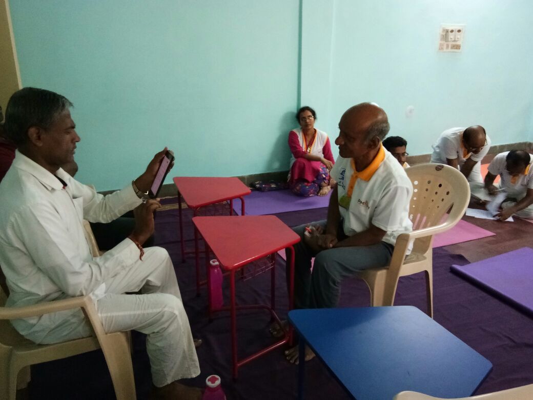 SSRDPPMKVYRPL's tweet photo. Yesterday Assessment Of Hyderabad Yoga Instr RPL participants @RajivPratapRudy  @PMOIndia @NSDCINDIA @bnwssc @wadhwa_anu @MSDESkillIndia https://t.co/VaHb3YBVwv