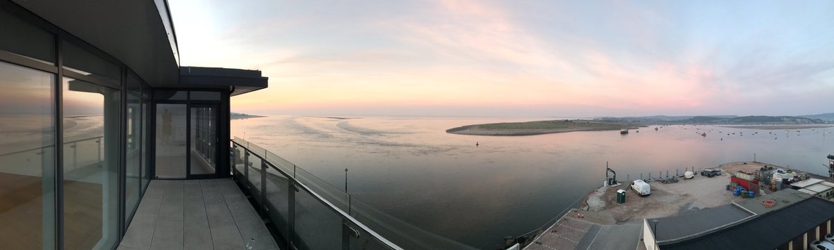 Guy_Richardson's tweet photo. My office for the day #timelapselife https://t.co/it2T24ldyN