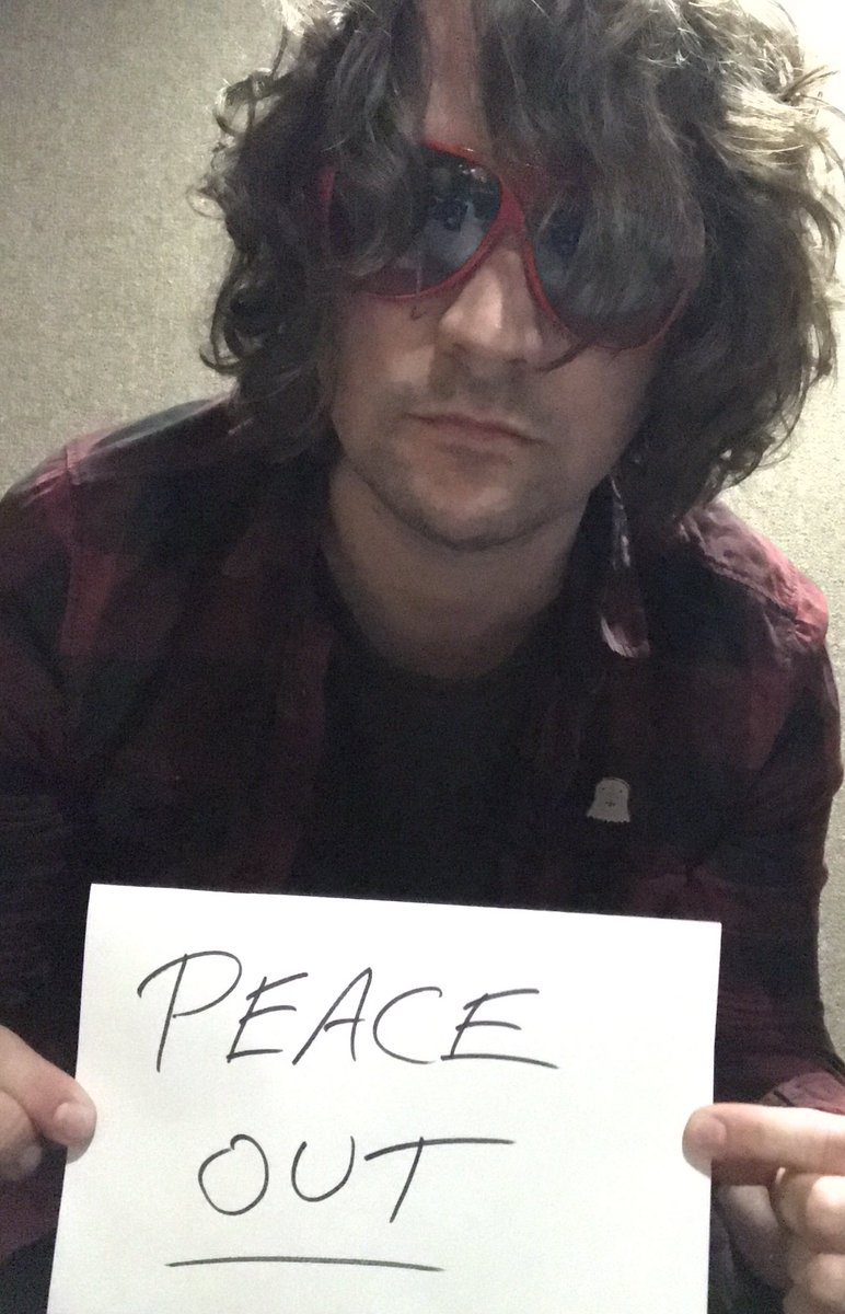 AndyHerrin's tweet photo. Saying peace out to Summer tonight on The Local Buzz. 
#BuzzOffSummer2017 
@1029thebuzz https://t.co/AXnFoMxLwW