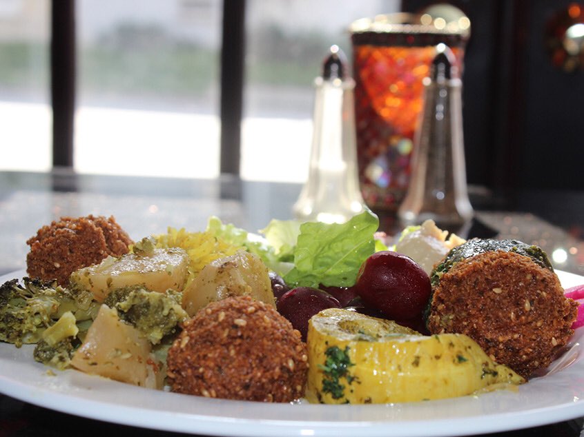 EatCasablanca's tweet photo. Have you tried our award-winning vegetarian buffet? #vegetarian #vegetarianbuffet #veganism #veganfood #HealthyFood #mkedining #bradystreet https://t.co/RtSk6IvFGr