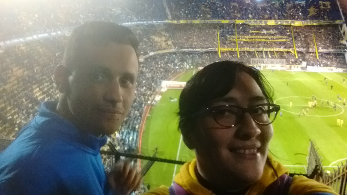 xdp_10's tweet photo. Volví a la tribuna con el mejor #MiPrefe @eze_cabj89 ⚽💙💛💙⚽
Acá también te molesto jajaja https://t.co/REgG8iGbMO