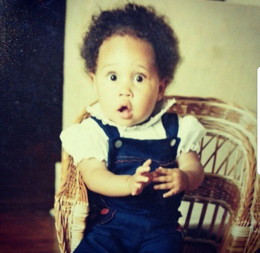 APodcastHNN's tweet photo. 🕊 Me this entire episode: 
I'm gonna go die now. ✌🏽

#GameOfThronesFinale #GoTS7 #APodcastHasNoName #APHNN https://t.co/Scp1plzhcH