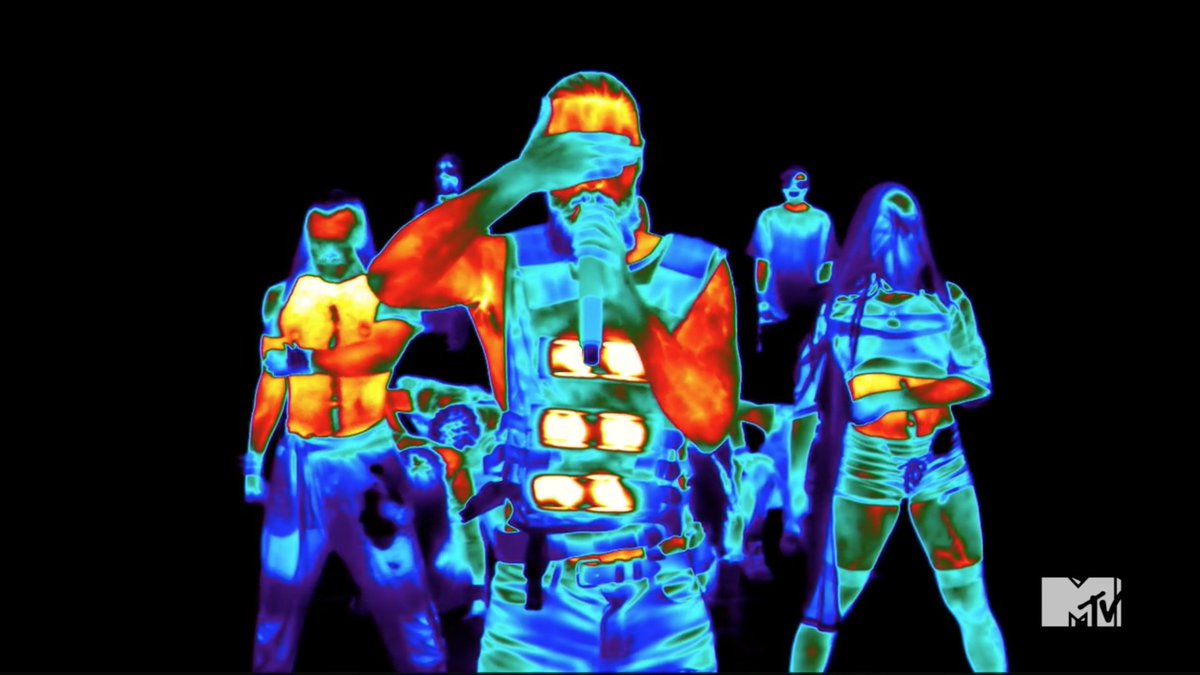 We_Are_One_Mars's tweet photo. @30SECONDSTOMARS #WalkOnWater at #VMAs #MarsOnVMAs https://t.co/zbXrBIB85S