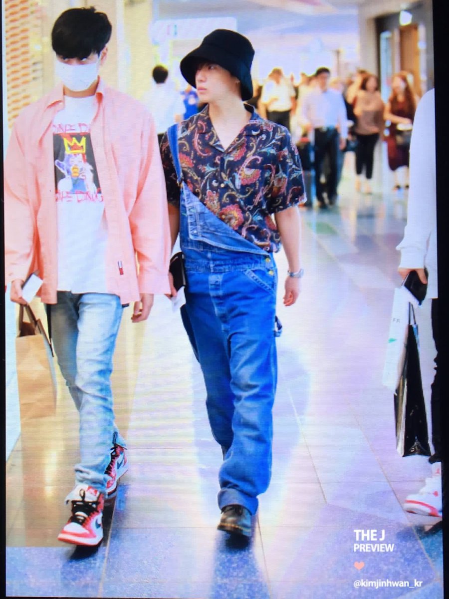 [PREVIEW] 170828 HND

(© THE J ) #JINHWAN #JAY #진환 #김진환 #iKON