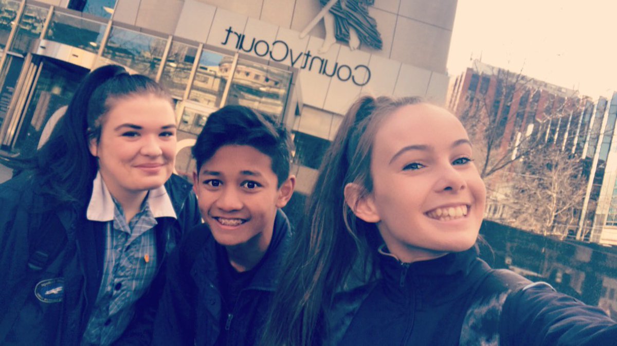 HollyHamill1's tweet photo. At Melbourne's Courthouses @MrSimpsonY9PCC https://t.co/jU4TLlhXpE