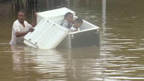 chetkelly69's tweet photo. THIS PHOTO JUST IN OF @klarusboy SAVING @Andrew_GVN AND @D14_Roland LIKE THIS PHOTO 2 PAY RESPECTS https://t.co/VghdGlFgLj