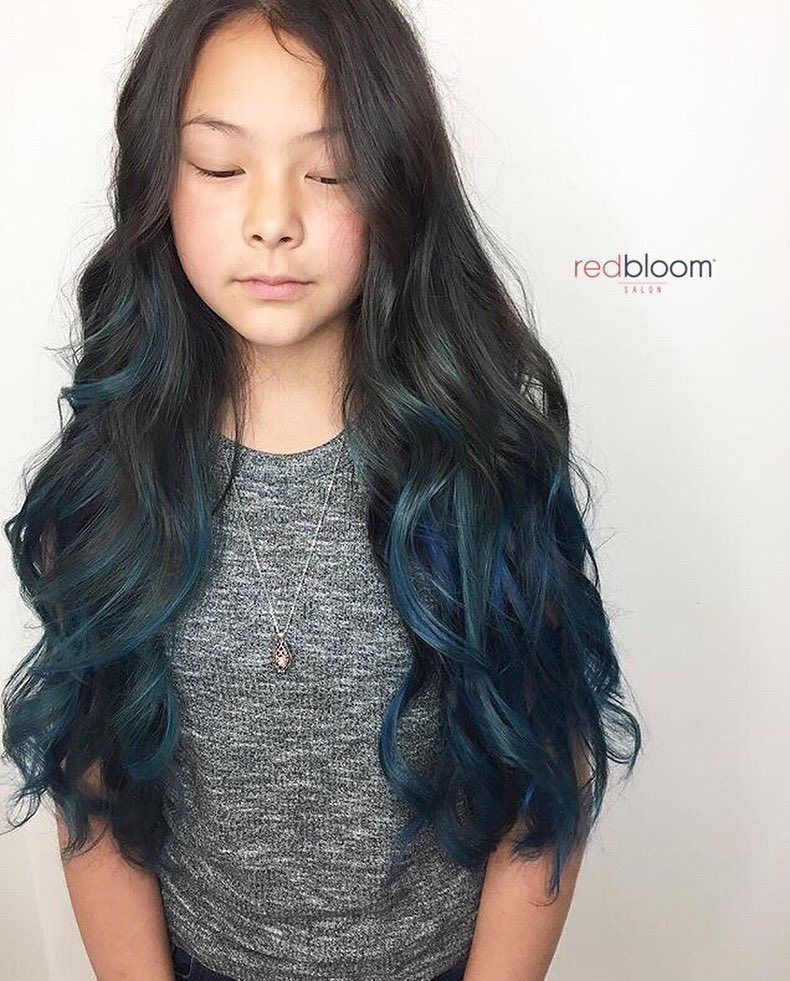 redbloomsalon's tweet photo. Mermaid hair for this lil' cutie ππ Hair by creative director Alex @a_kool .
.
.
.
#a_kool #mermaidhair #mermaidia⦠https://t.co/n9gSPl7snx https://t.co/SyzTaiV9IH
