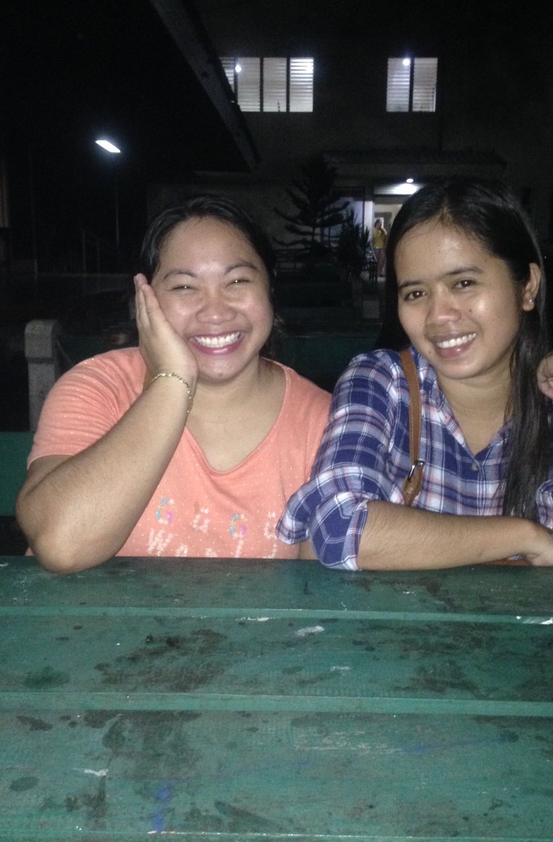 evelyntuisa's tweet photo. Wasted kind of night #hibalag https://t.co/xkh4cEzLnu