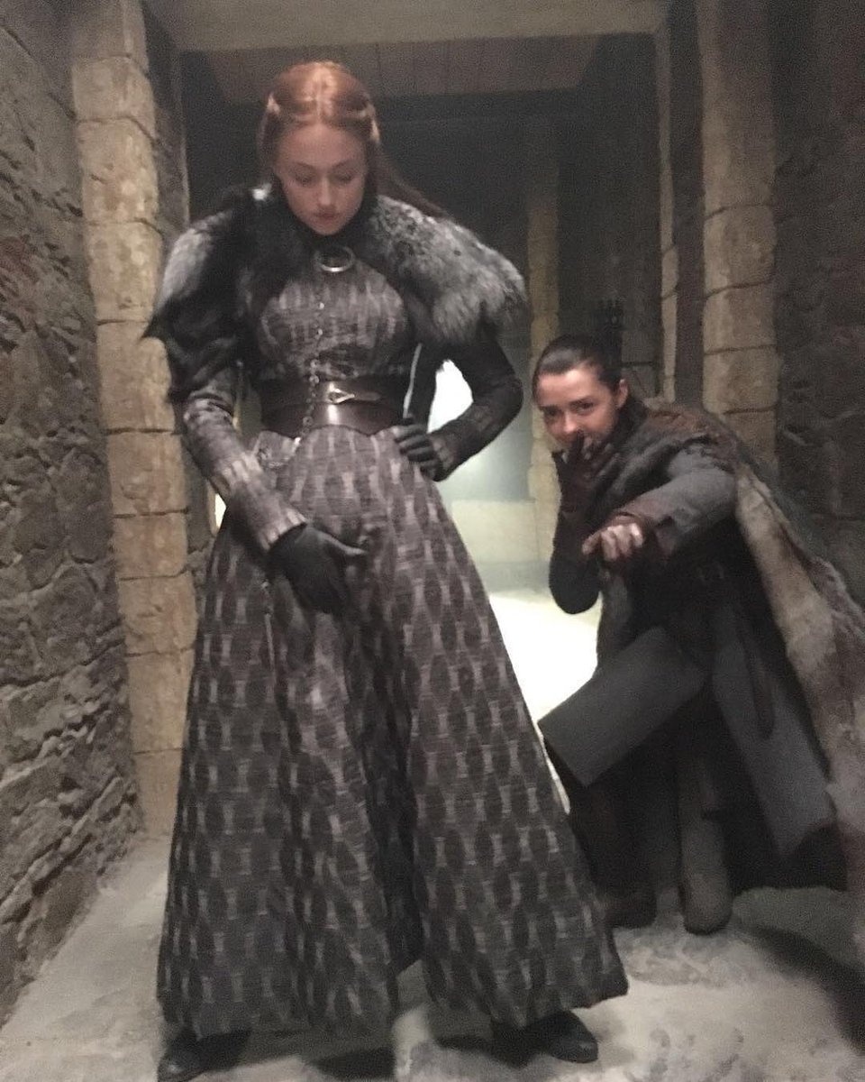 Thrones Updates tweet media