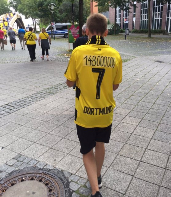 View image on Twitter