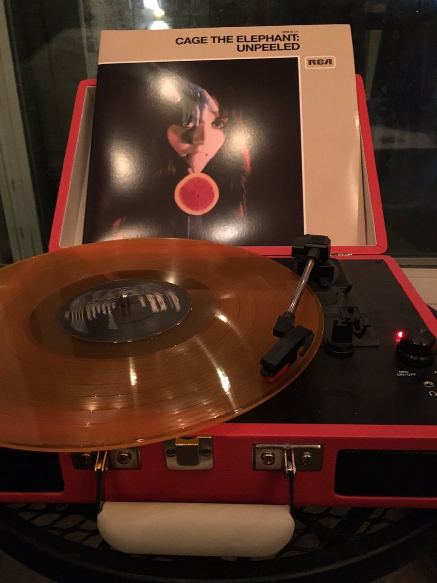 Kenziehaswords's tweet image. Very happy with this album, it is just perfection 😍 Just what a longtime fan needed! @CageTheElephant #unpeeled