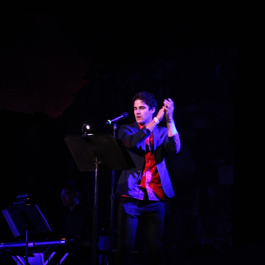 DCriss_News's tweet photo. PHOTOS | "Last night I've got the great opportunity to attend the #InTheCosmos read..." https://t.co/Mx2Ou1FiV7 @DarrenCriss https://t.co/AdlbbzGdFW