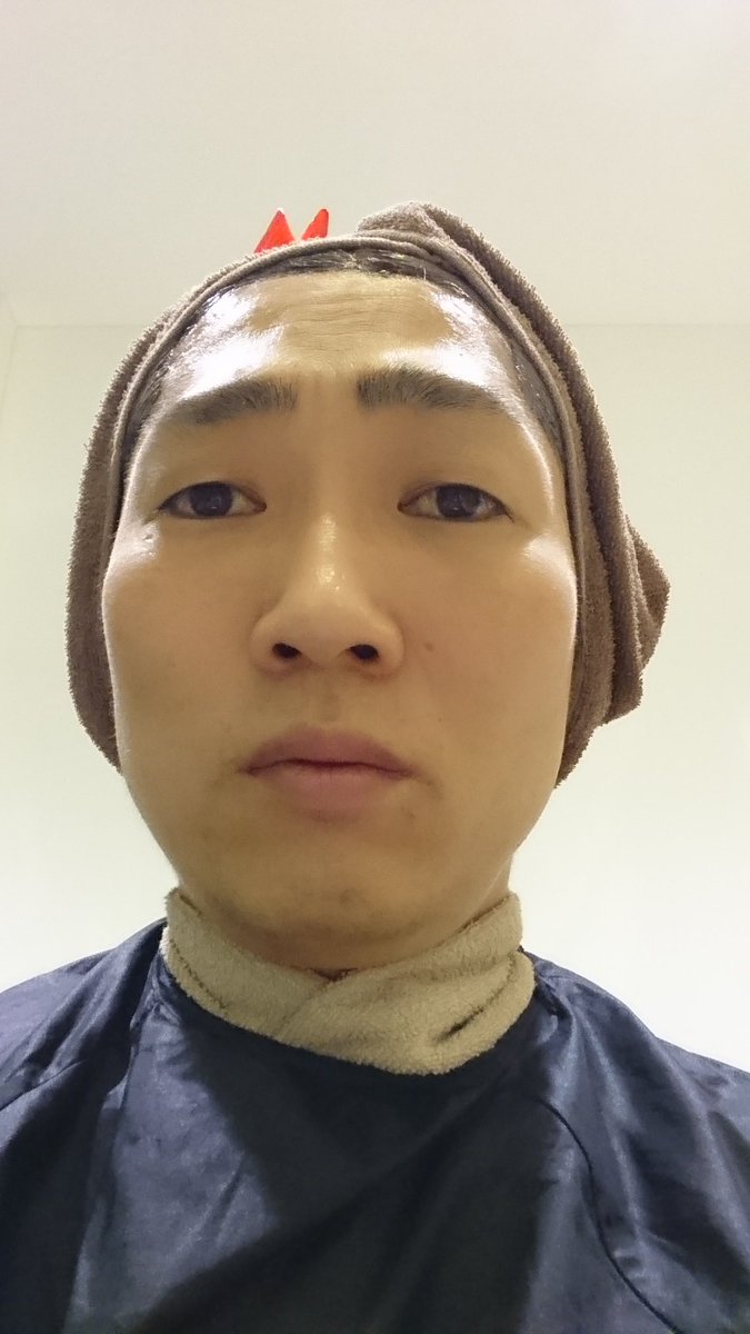 ノンスタ石田明の白髪染め中写真 たんぽぽ川村エミコにそっくりと話題に ライブドアニュース ノンスタ石田明の白髪染め中写真 たんぽぽ川村エミコにそっくりと話題に ライブドアニュース