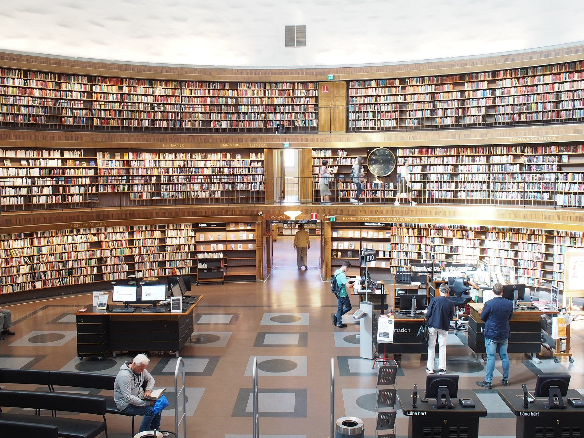 ストックホルム市立図書館 Twitter Search Twitter