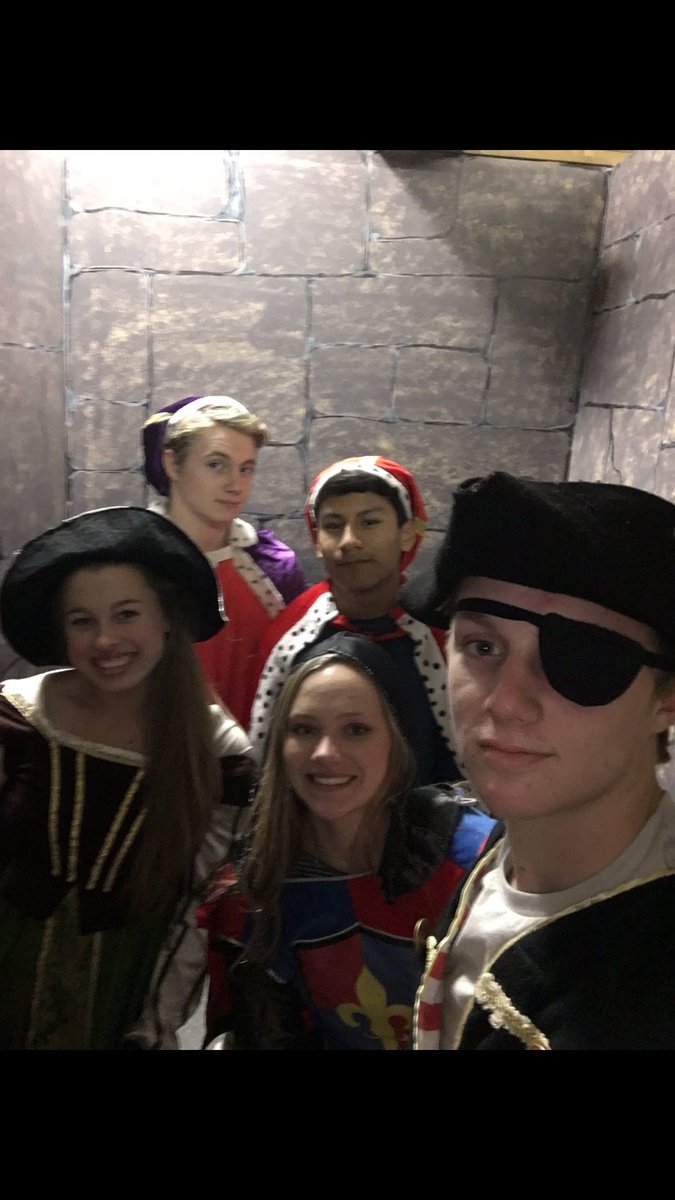 Adan040's tweet image. Happy Birthday Anna!!! @AnnaRiedmiller