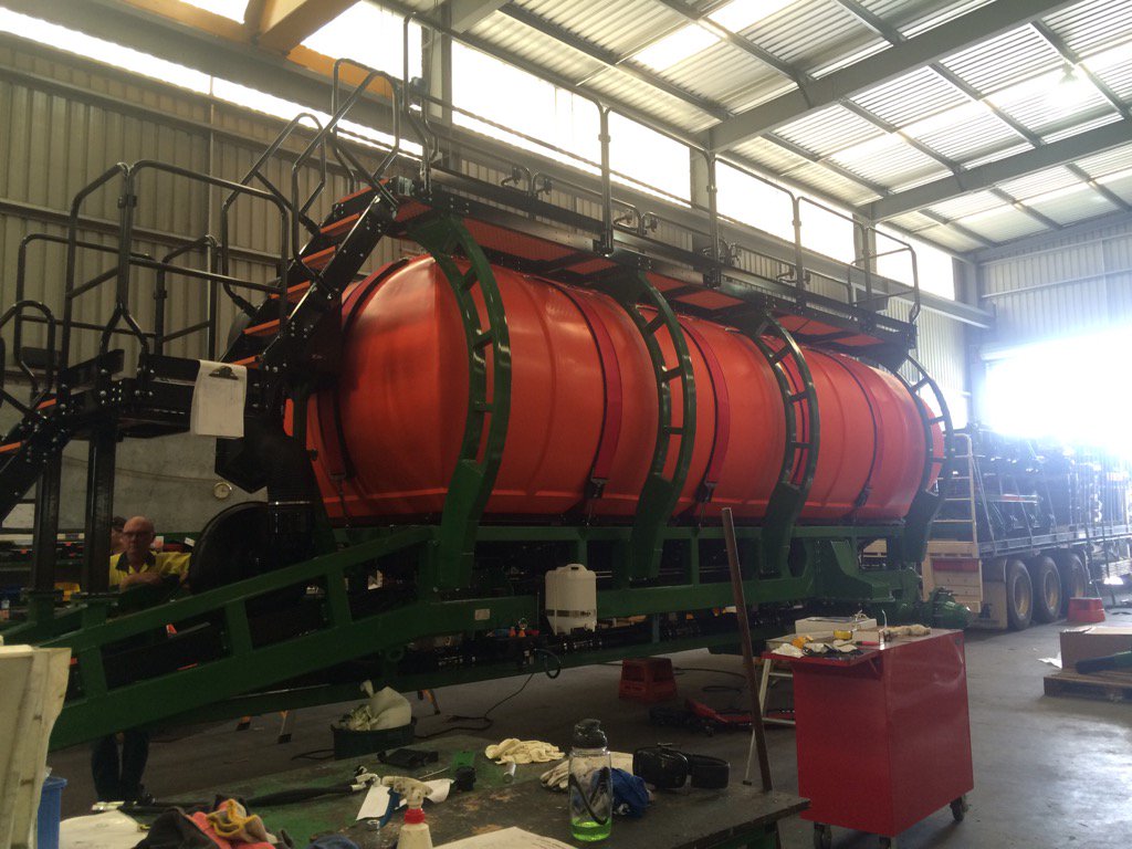 BrettAtkin05's tweet photo. #M22000 of to #Dowerin Field Day #ESHST @ausplow https://t.co/bGuhmAkUVA