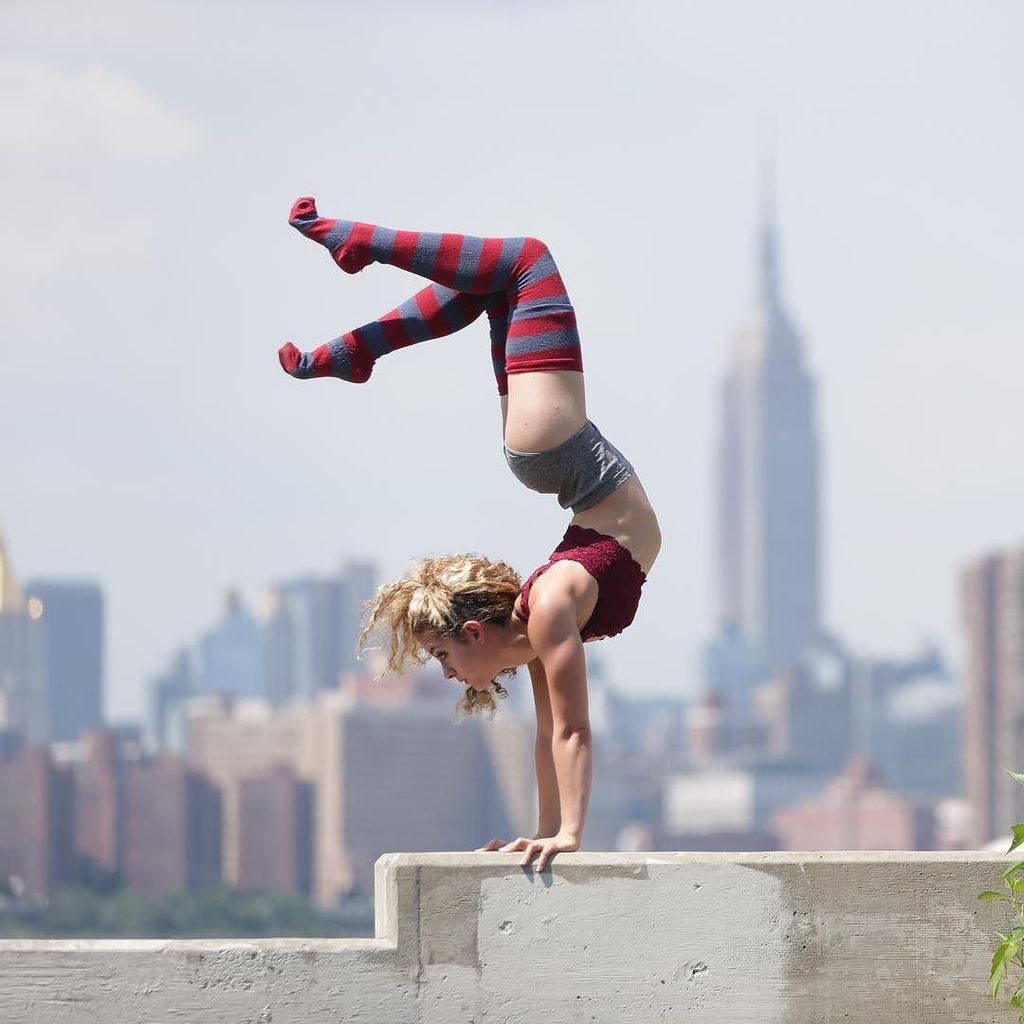 ⭐️A dream doesn't become reality through magic, it takes sweat, determination and hard work... But today is Monday so I'm going back to bed…