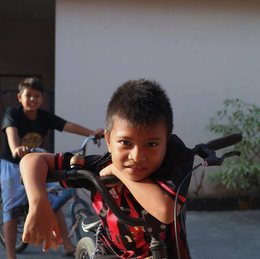 sahtrek's tweet photo. Bocah

#son #family #yogyakarta #bantul https://t.co/ioLoGrWECe https://t.co/QgtLWuq3Oc