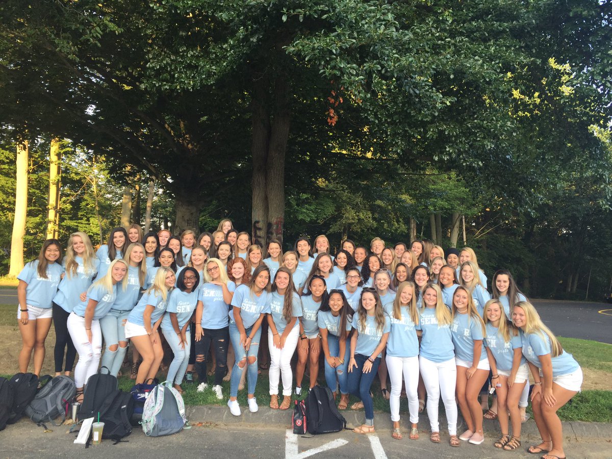 #Foran first day things #tradition #seniors #lionpride 💙❤️💯