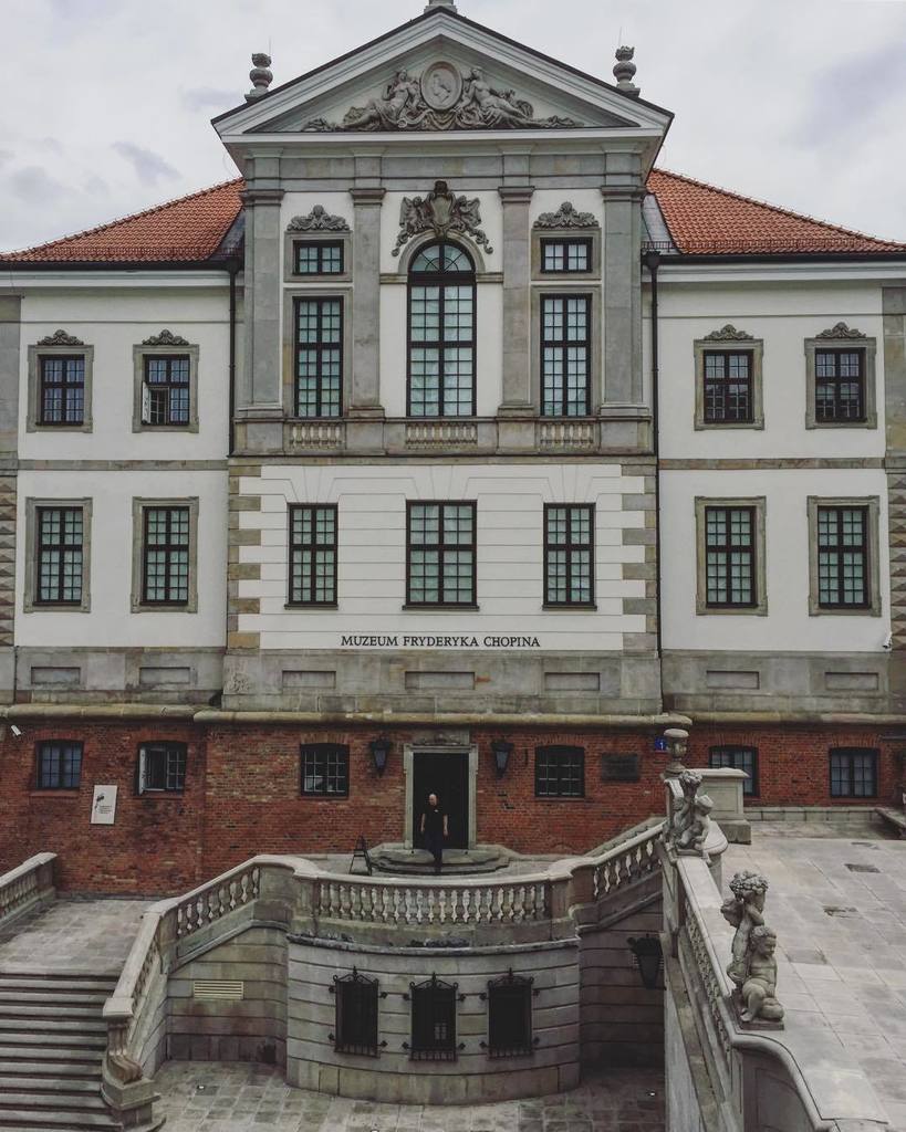 JaroslawMarciuk's tweet photo. Frederic Chopin Museum #warsaw #igerspoland #travel #travelblogger #igerswarsaw #Poland #wtmtravels #museum #chopin #urbanromantix #pocket_… https://t.co/rjZdkOX0RT