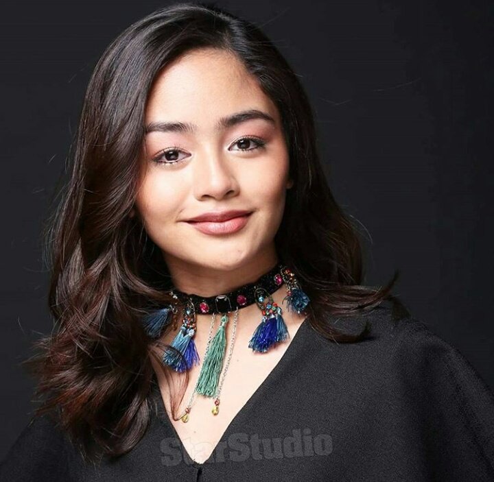 notchai__'s tweet photo. Walang kapares na ganda.😍
Thank you @StarStudioMag!🙏 https://t.co/9QRY8JXbjn