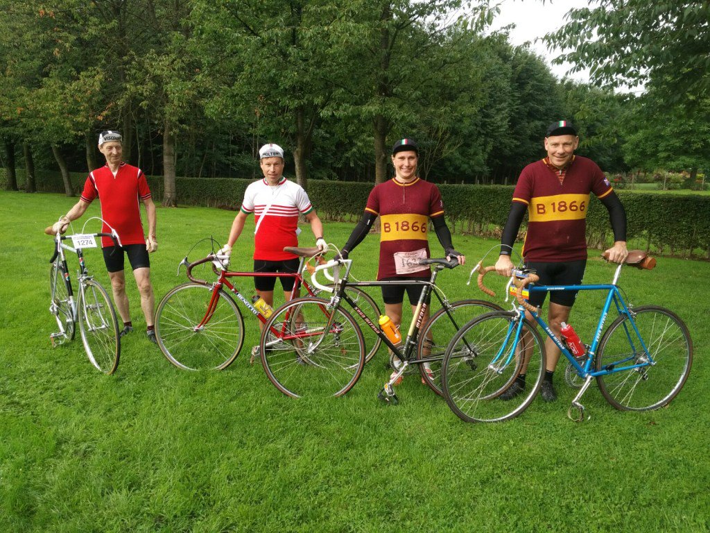 Retro-Toertocht Top Cauberg Challenge. Zondag 20 augustus, 2e editie. Start vanaf 10.00… topcaubergchallenge.nl/retro-toertoch…