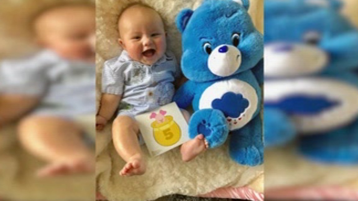 Two teens arrested in fire that killed 5-month-old in #Edmonton:   bit.ly/2iACcVY https://t.co/XkReWrrOWo
