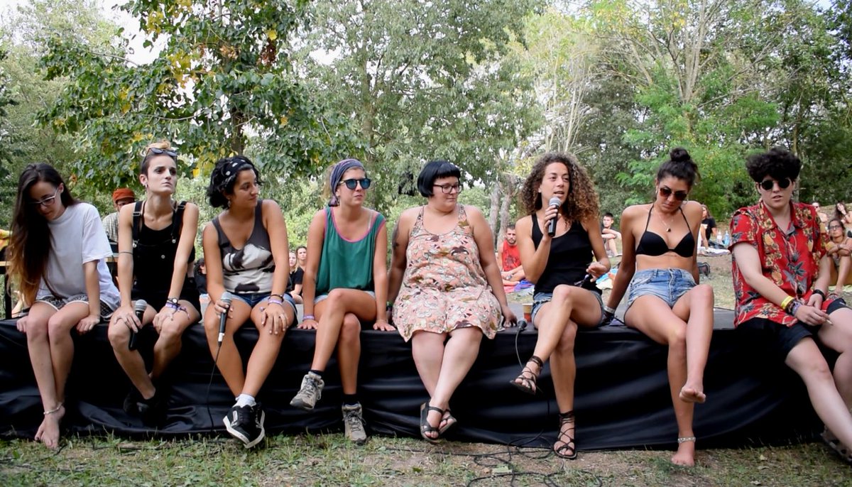 mujeresymusica_'s tweet photo. Pronto tendréis online la charla completa sobre mujeres y música en la que participaron varias artistas del @FestBioRitme 
💪💪💪¡Seguimos!💪💪💪 https://t.co/BA4FuJ7eWU