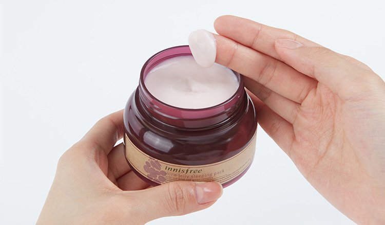 bemose_th's tweet photo. [พร้อมส่ง] Wine jelly sleeping pack ขนาด 80ML
#มาส์กไวน์ หน้าใส ตัวดังจาก #innisfree 
ราคา 359.- ค่าจัดส่งลทบ 40.- EMS 60.- 
#Howtoperfect https://t.co/prPrwX1H75