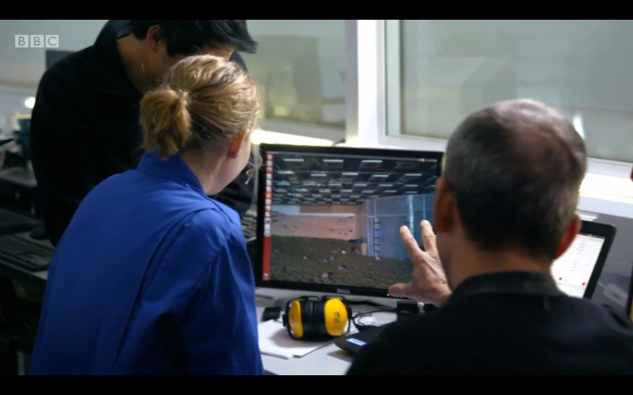 DIT8wcBXUAEw824.jpg:large