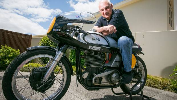 hcrhamilton's tweet photo. Honored to have World Champ Hugh Anderson MBE riding the Hamilton DGR #dgr2017 #gentlemansride @gentlemansride @HamiltonWaikato https://t.co/np5lo7PbIj
