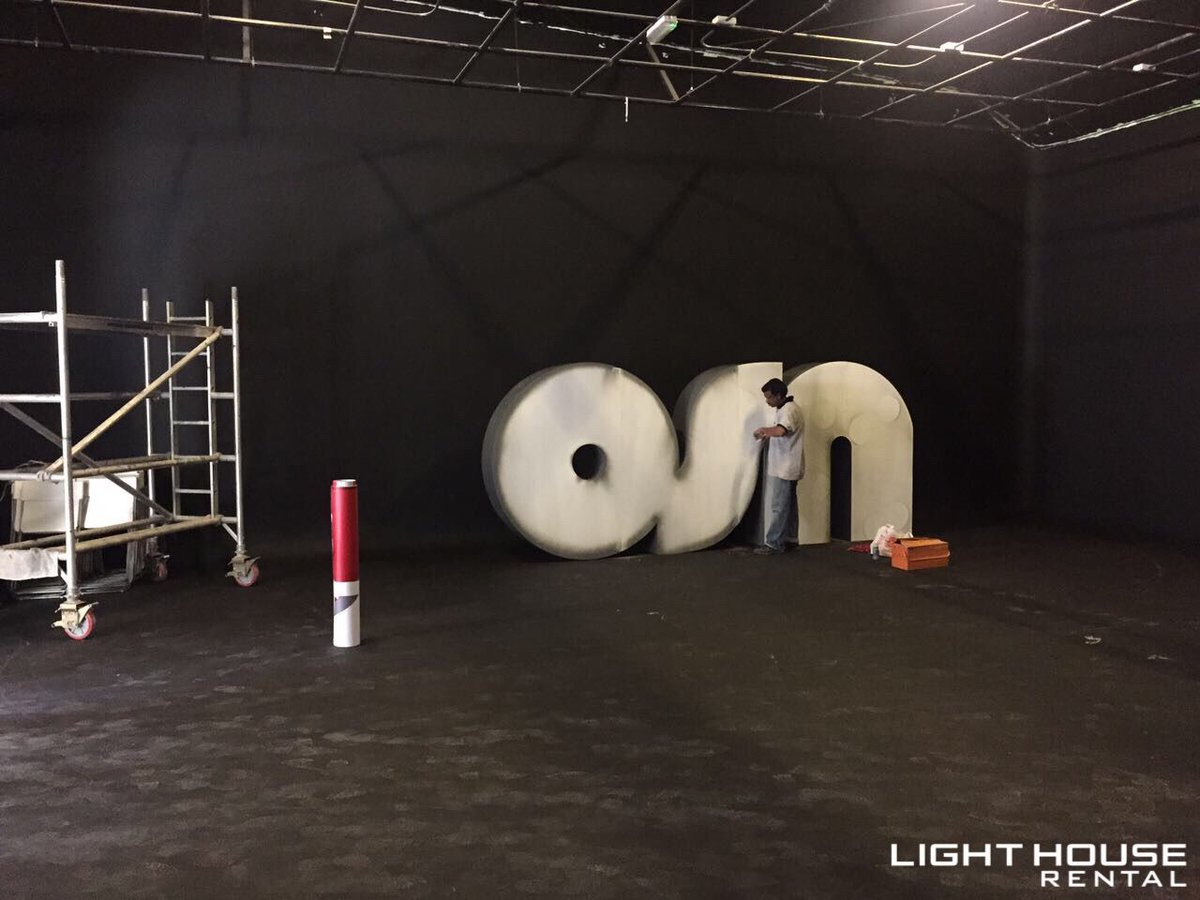 LHStudioDubai's tweet photo. OSN TV commercial set up at Studio B
#studiosetup #productionsetup #TVC #OSN #Arri https://t.co/stQEa1mZM0