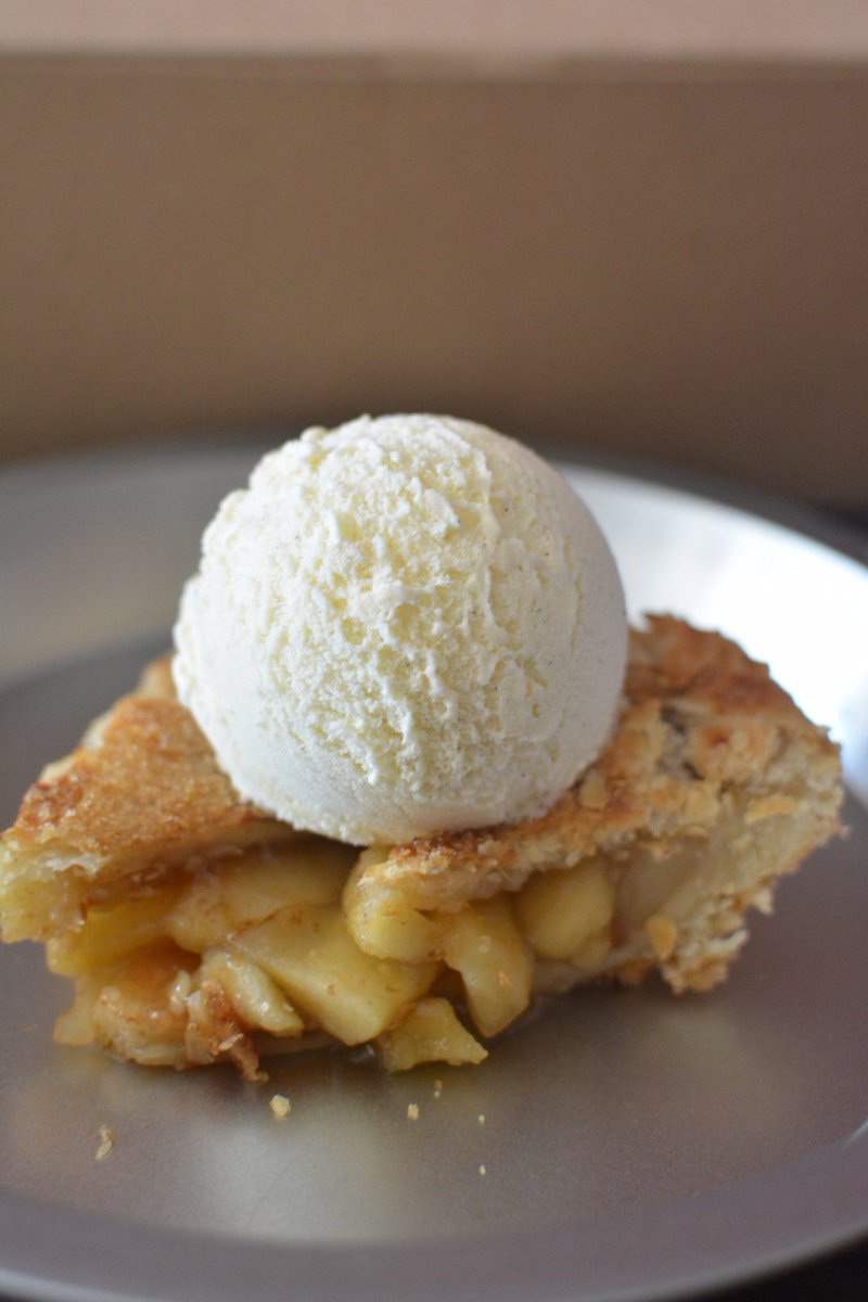 eatSCV's tweet photo. The Pie Tin Brings Sweet and Savory Treats to Santa Clarita https://t.co/V1ShkwLLzu https://t.co/enPr0tnytP