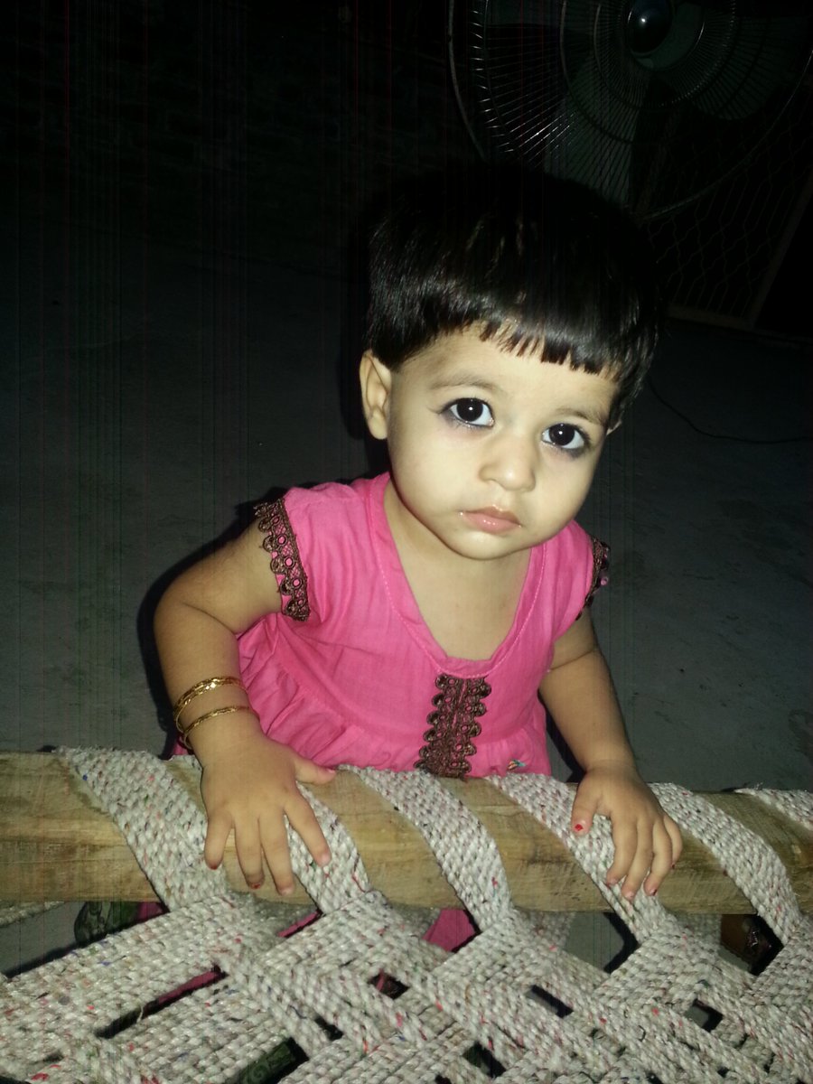 PehlwanUmar's tweet photo. بابا کی شہزادیاں #CuteAngles #MyDaughters
#Arshia_Umar & #Pakeeza_Umar https://t.co/1M7WwiFY9r