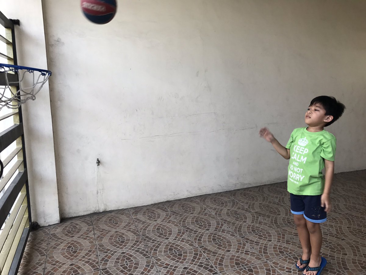 reneliam's tweet photo. #basketball #practiceshooting https://t.co/4ULc502bzO