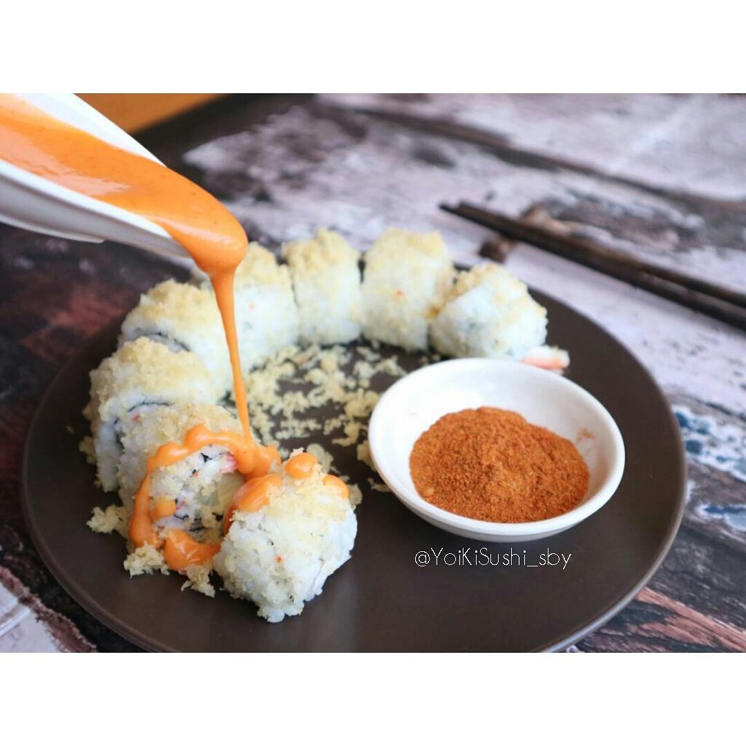 Hai.hai.hai..perkenalkan nama aku KARIMOTO ROLL. Isi aku cukup variatif dan menggugah selera loh..
Buruan kepoin gih 😋