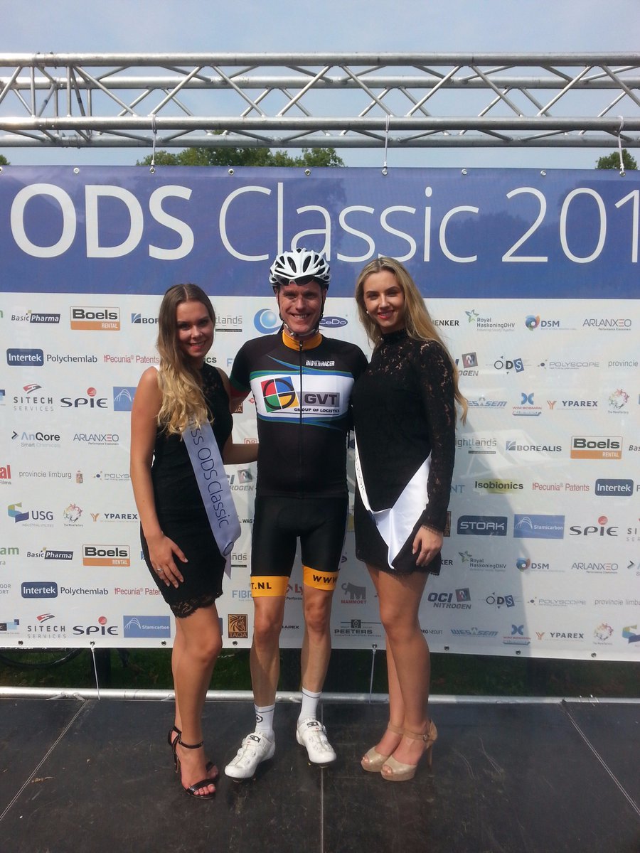 GroupLogistics's tweet photo. Onze Jasper in GVT tenue tijdens de Amstel Gold Race Xperience! https://t.co/HZGMGBqpn4