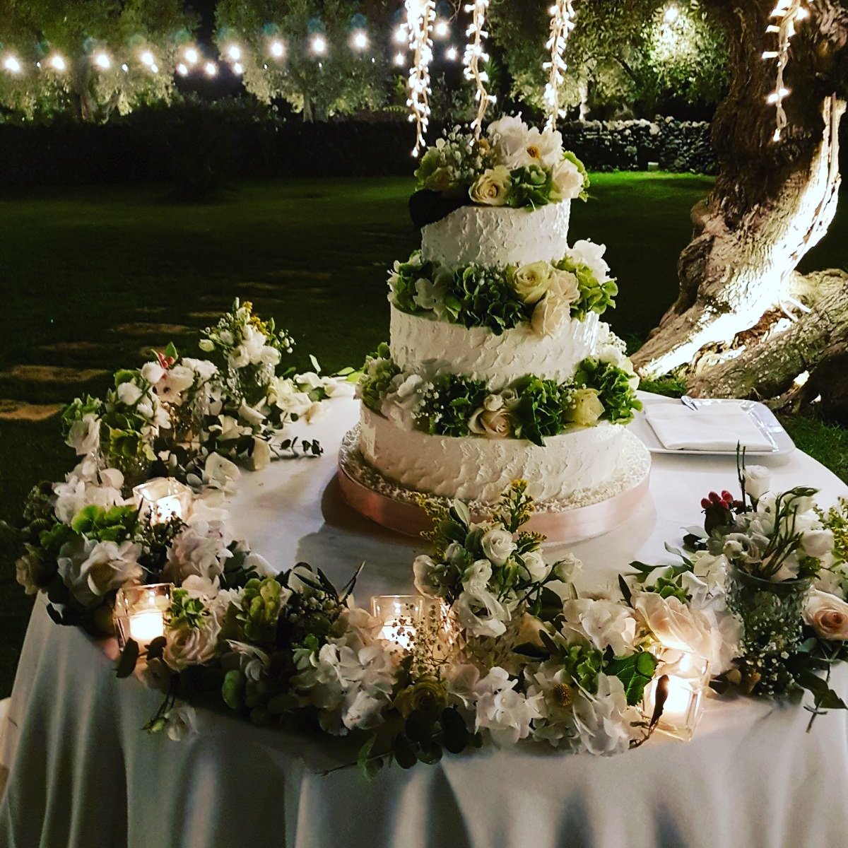 TenutaMonacell1's tweet photo. #matrimonio a #tenutamonacelli #lecce #puglia #salento https://t.co/zHqwoVE0QV
