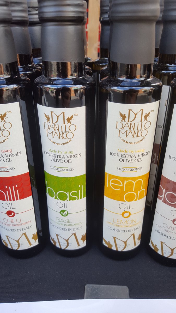 Perk up your summer salads with one of these amazing flavoured oils from The Olive Oil Co. #Delicious! #foodies #farmersmarket