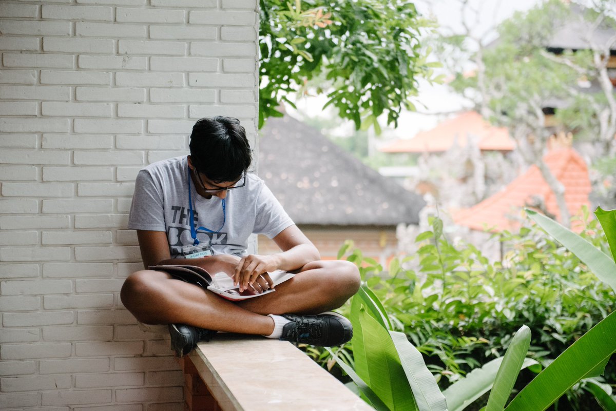 baliemerging's tweet photo. Emerging Voices adalah tempat untuk para anak muda kreatif Indonesia untuk belajar lebih banyak dari para ahlinya. https://t.co/aesLuSNrki