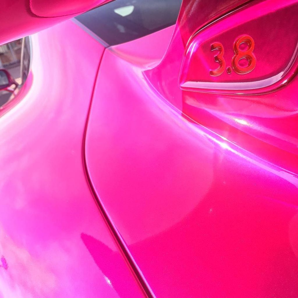 CarCrazedFool's tweet photo. The future is pink! #porschegt3 #porsche911 #sharkafied #rubystonered #supercar #carsandcoffee https://t.co/Y8vi87qDFu https://t.co/0ekhfb8OHO