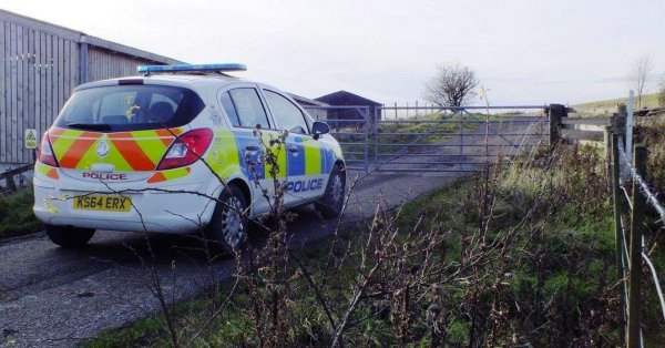 CDSsecurity's tweet photo. @robotaylor40 #RuralCrime Deter thieves! Install accredited CCTV, Fire & Intruder Alarms. Call for a FREE survey #CDSsecurity #BAFE #NSIGold https://t.co/L1VJmD1zVN
