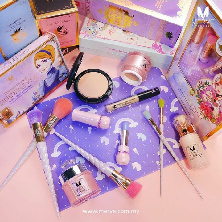 PinkLadyMurah's tweet photo. #BELLELUMIERE 💋
#MERVECOSMETICS 💋
#PINKLADYBODYPERFECTION 💋
#TRUSTEDSELLER 💋
 https://t.co/YISQK372vV https://t.co/XN99tePGak
