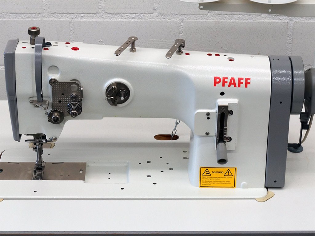 Pfaff 1245. Пфафф 1245. швейная машина пфафф 1245. машина pfaff 5700.