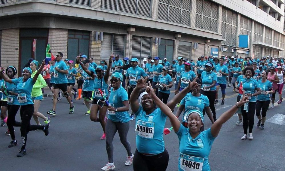 Durban10k's tweet photo. #D10krun are excited to welcome #BecksBlue as an official partner > https://t.co/yhR6SqUZie #Runthe031 https://t.co/UUlSOCwmkC