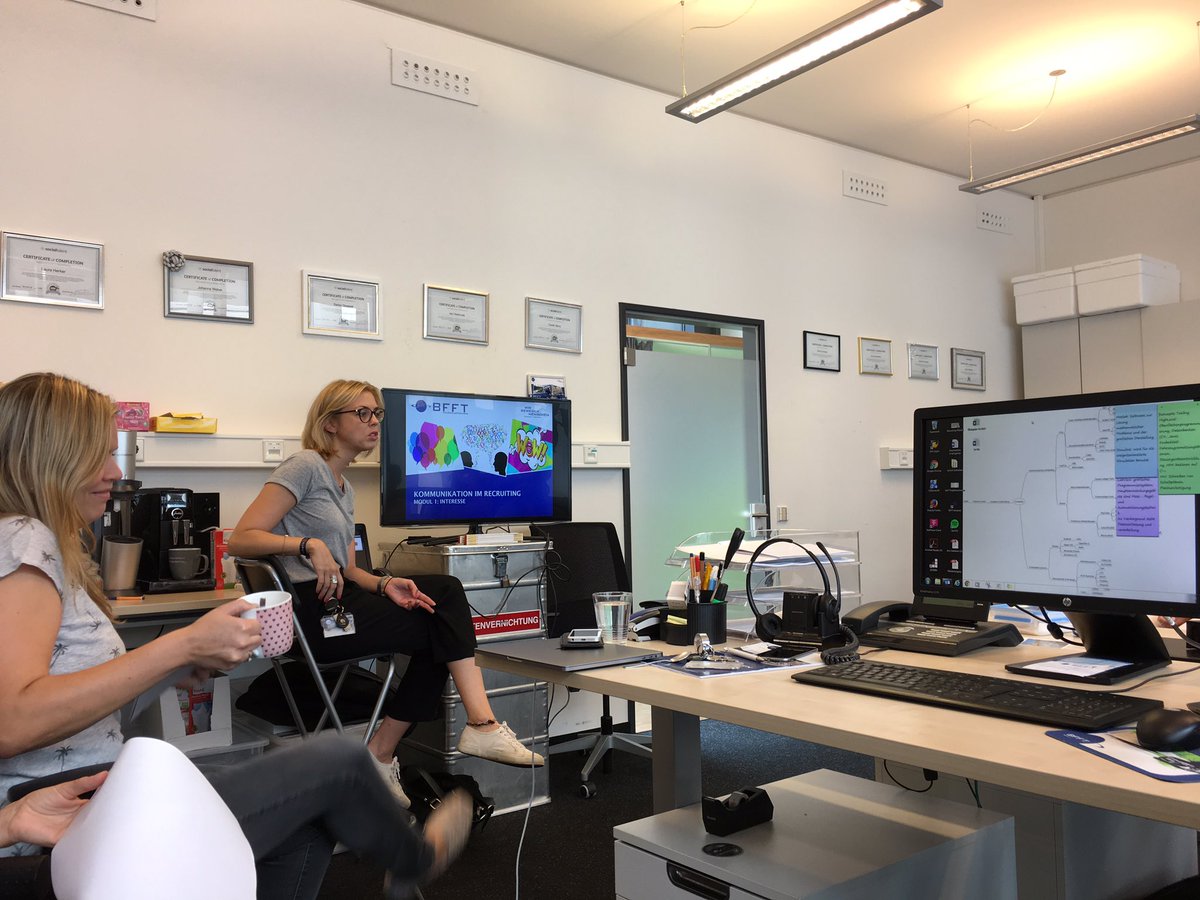 jani5700's tweet photo. Modul 1 unseres internen Kommunikationstrainings by @ohrentod 💪🏼👍🏼!! #kommunikationimrecruiting #recruiting #training https://t.co/NprL1ZZTdL