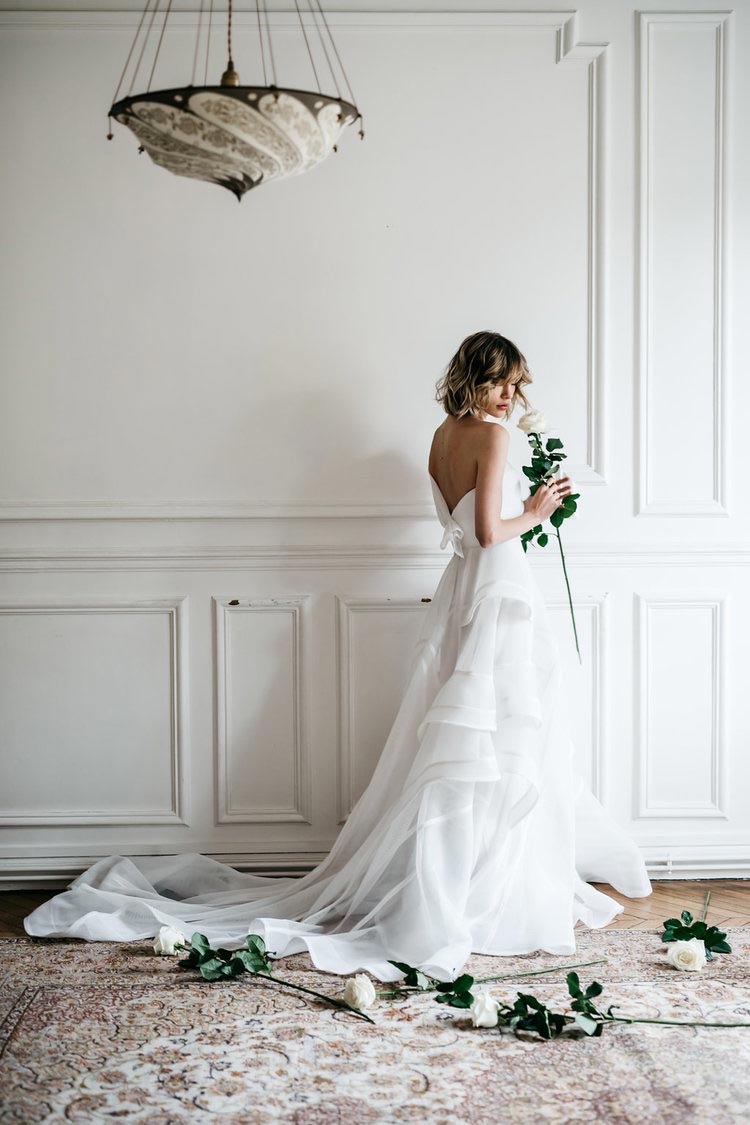 LoveNotesVC's tweet image. En el blog: una sesión de fotos por las calles de Paris con los vestidos de Georgia Young Couture 📷 Cassandra Ladru bit.ly/2wLs8jd