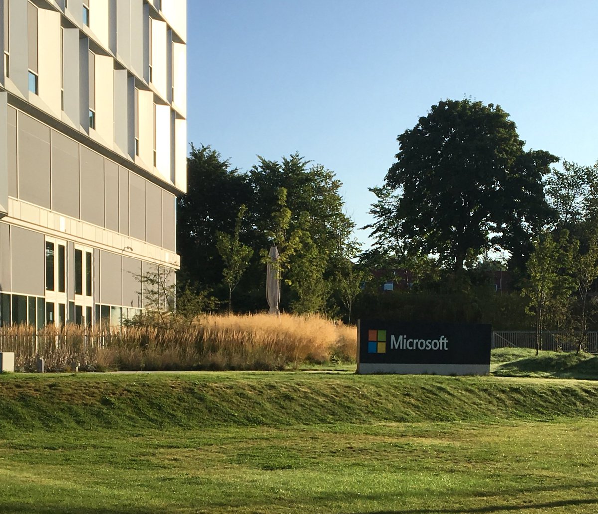 JankeSkanke's tweet photo. Perfect morning to start the week at #MicrosoftDenmark https://t.co/h47LHcoXzn