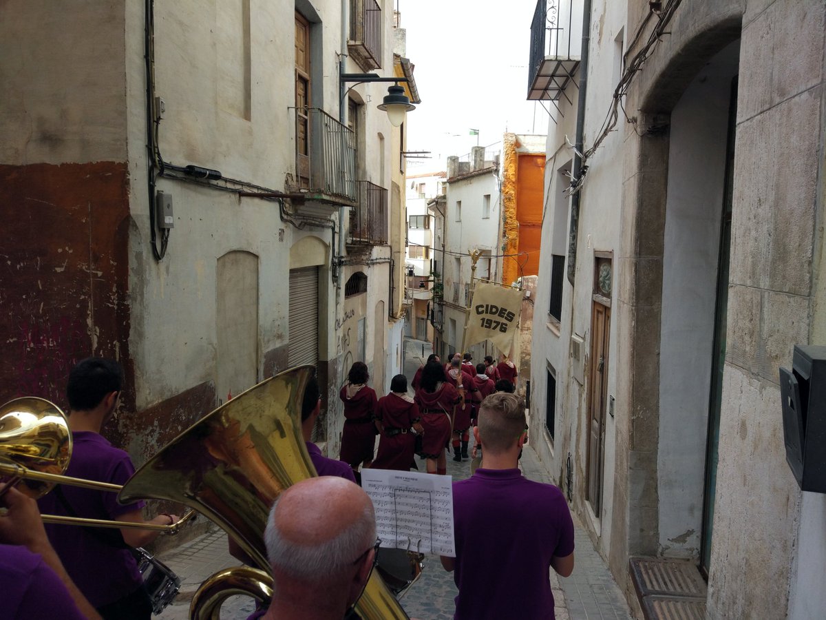 CidesOntinyent's tweet photo. #DillunsDeFestes i nosaltres ja anem a defendre el #Castell dels moros #MiCOnti17 #Ontinyent https://t.co/MeIJw9pC19